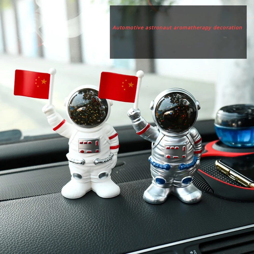 

Car Decoration Solar Car Perfume Aromatherapy High-end Creative Astronaut National Flag Customization Car Console Specific