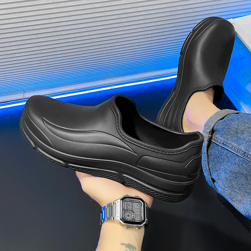Unisex Einteilige EVA Vollständig Wasserdichte und Ölbeständige Slip-On Kochschuhe, Rutschfeste Dickbesohlte Multifunktionale Arbeitssandalen für Re – Detail 6