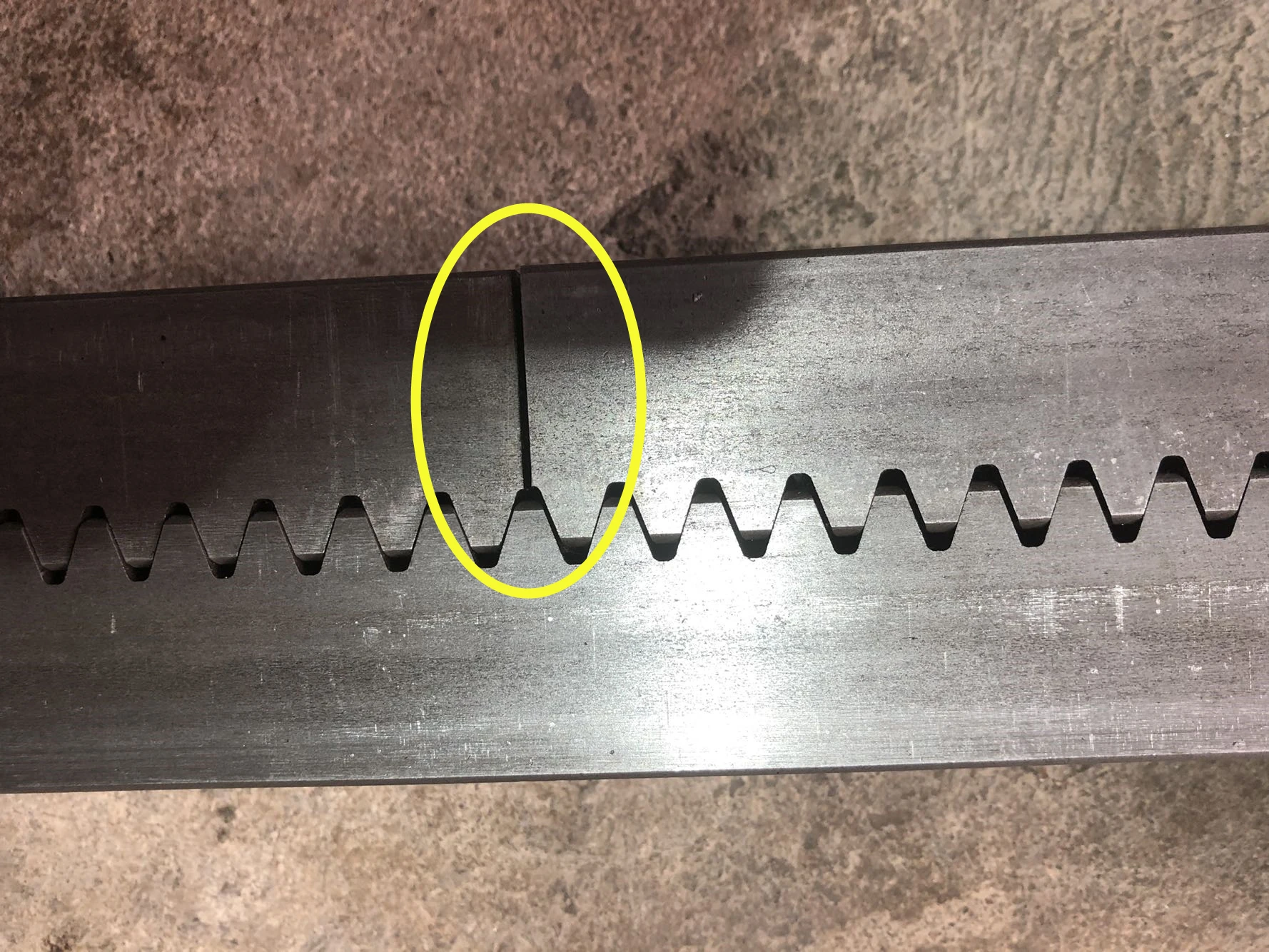 2pcs CNC Rack Gear 2mod 20x20x1000mm 45 steel  Straight Teeth with flat connector