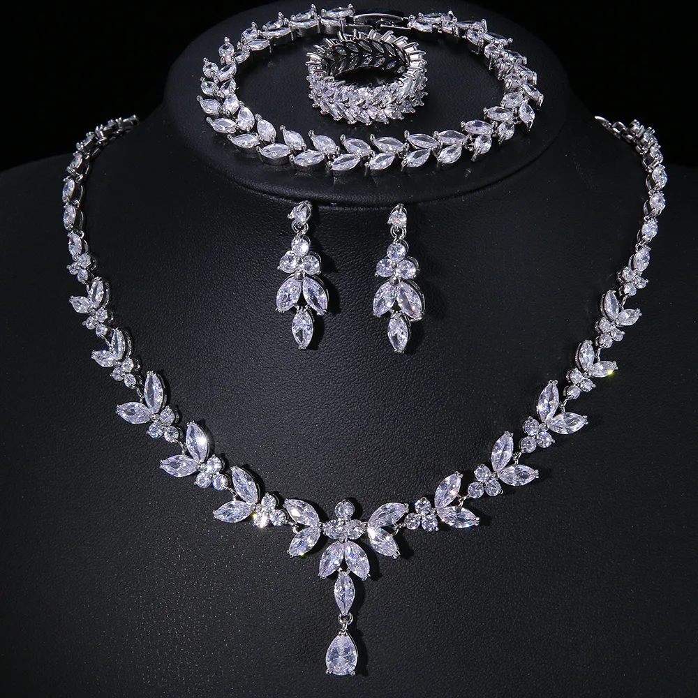 2024 New Fashion Temperament Simple and Generous Bride Wedding Accessories High-grade 3A Zircon Four-piece Jewelry Combination