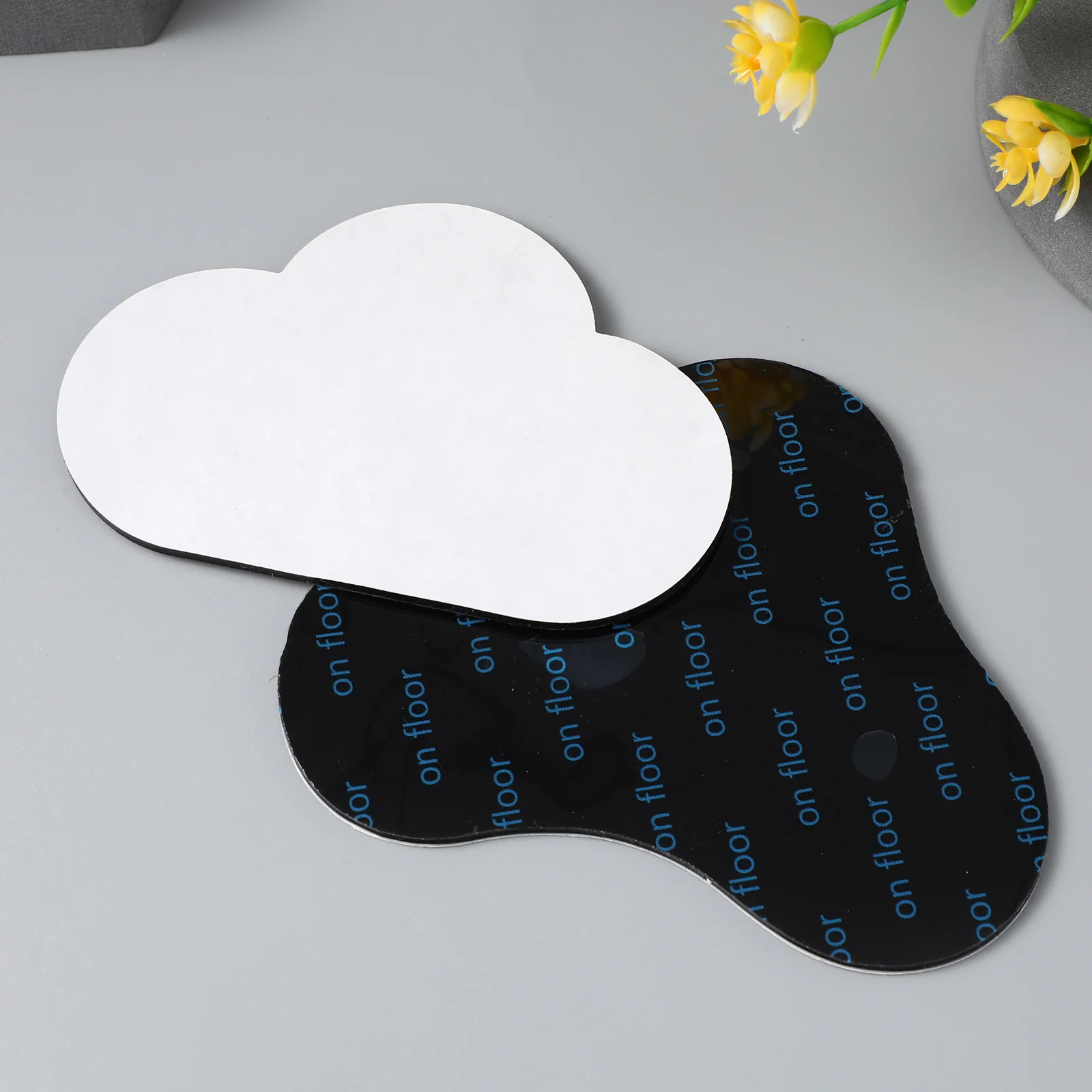 

10 pcs Non Slip Rug Stickers Cloud Triangle Shape Washable Reusable Pads For Hardwood Floors Tiles Carpet Grippers Tape