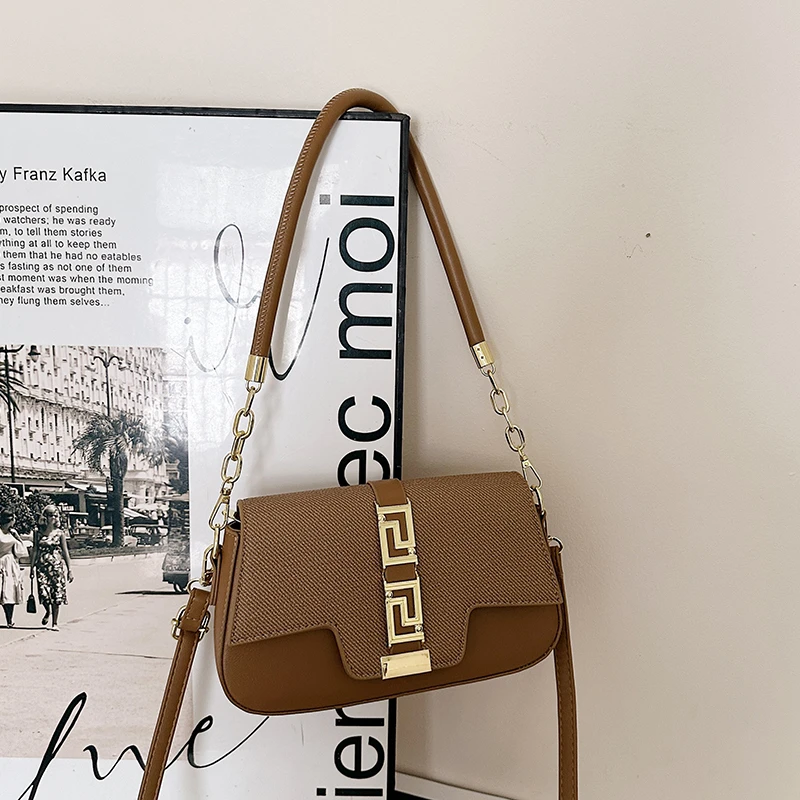 

Fashion Women's Leather Shoulder Bag Luxury Elegant Crossbody Handbag Designer Classic Tote For Modern Use