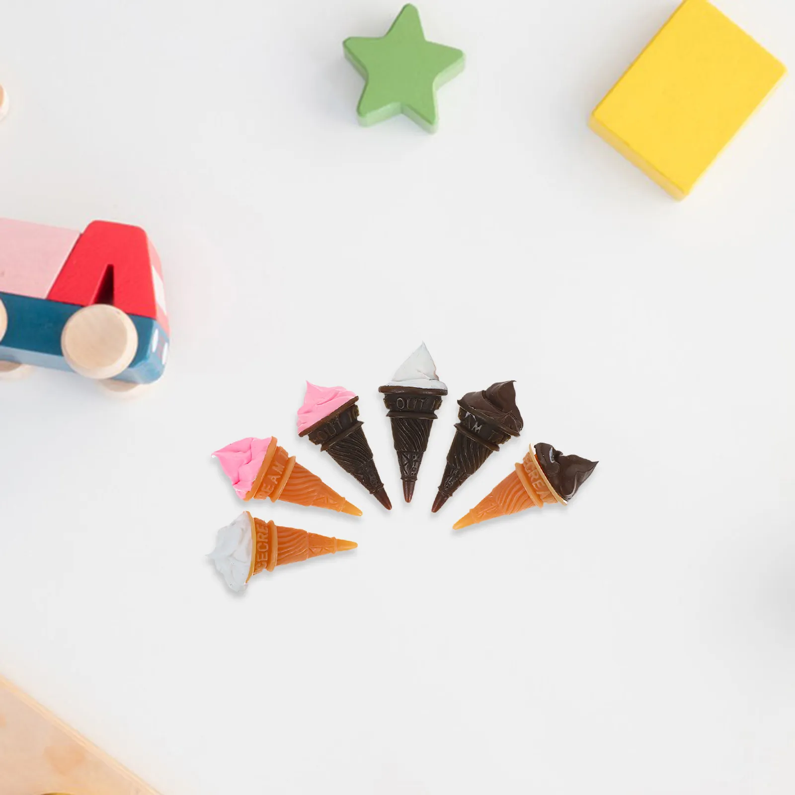 12Pcs Tiny Ice Cream Miniatures Resin Material Dollhouse Food Models Kitchen Scene Decor Miniature Ice Cream Shop Prop Set
