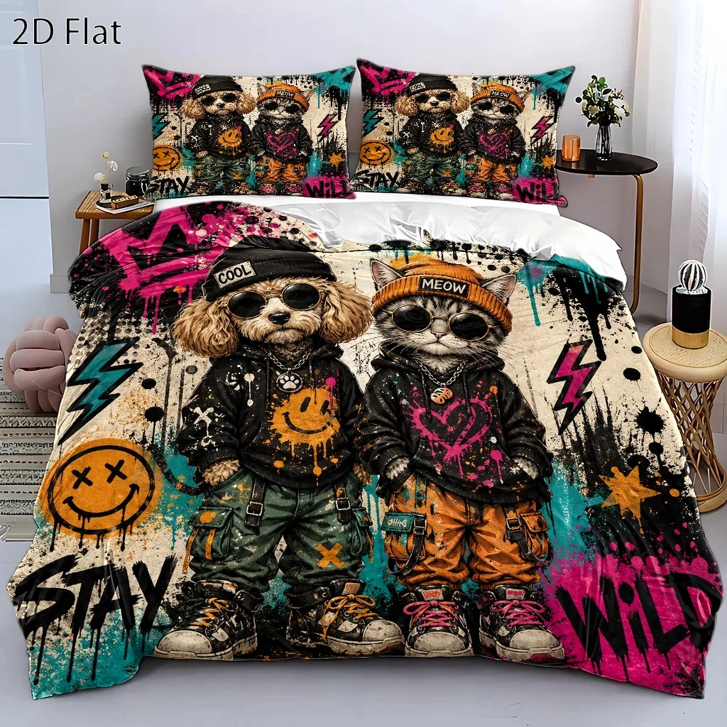 3Pc Trendy Graffiti Cat and Dog Themed Duvet Cover Set, Three-Piece Bedding Set (1*Duvet Cover + 2*Pillowcases), Suitable for All Seasons, Machine Washable, Invisible Zipper Double Bed Cover, Suitable for Home, Dormitory, Master Bedroom, Guest Room, Personalized Street Style Bedding Set, Large Duvet Cover Set, Trendy Art Print Bedding Set, Ins-Style Trendy Bedroom Bedding, Durable and Washable Fashionable Bedding Set