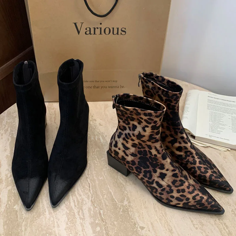 Fashion Leopard Print Ankle Boots Women Pointed Toe Flat Heel Short Boot Winter Warm Shoes Female Chelsea Booties Botas De Mujer