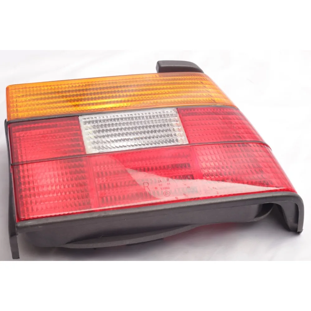 Left Right Auto Rear Tail Light for VW J.etta MK2