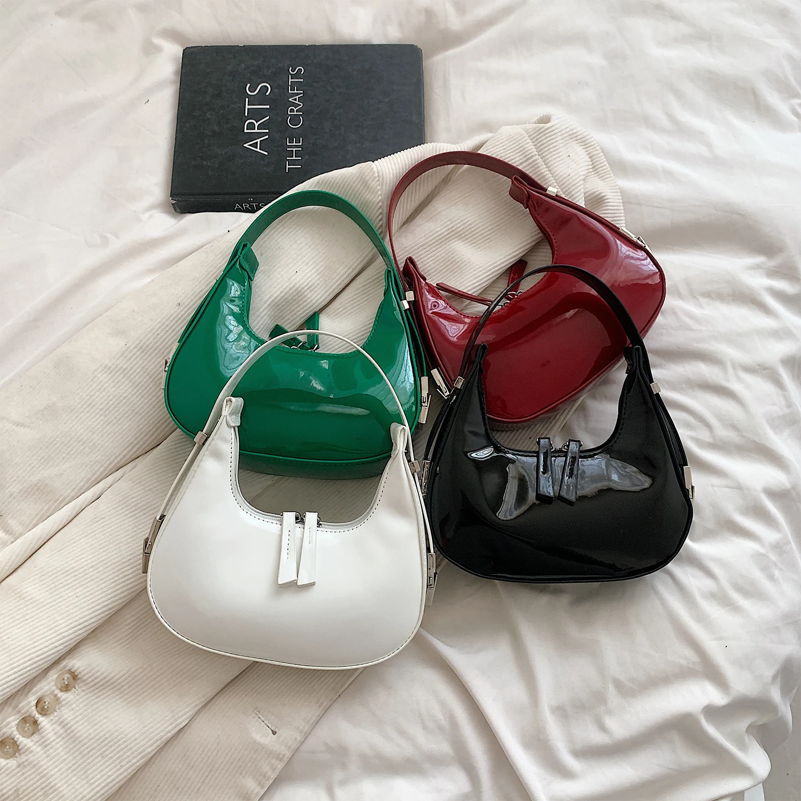 Half Moon Bag Vintage PU Leather Small Shoulder Bag for Women Girls Hobo Handbag Luxury Retro Red Ladies Armpit Purses Totes