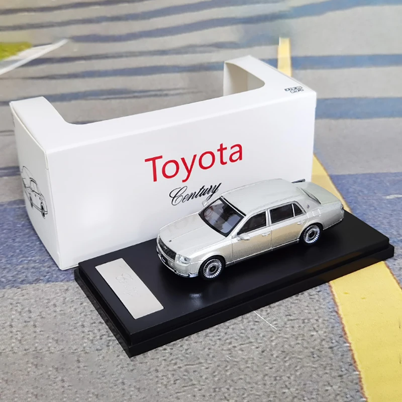 Diecast 1/18 Size TOYOTA Model Car Century Alloy Car Model Collection Display Hobby Original Box