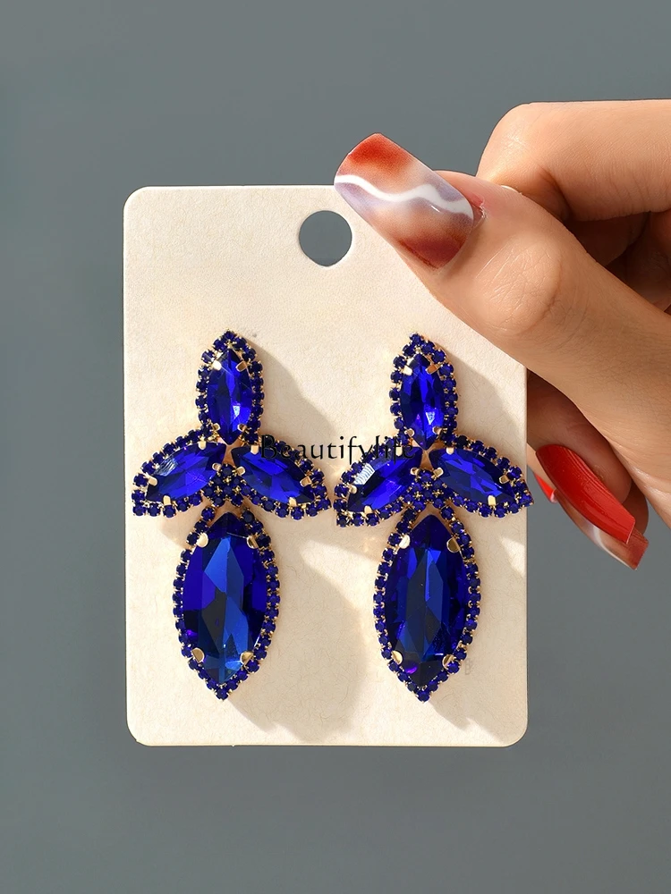 French Elegant Earrings for Women Geometric Alloy Artificial Big Rhinestone Shiny Fashion Girl Personalized Earrings