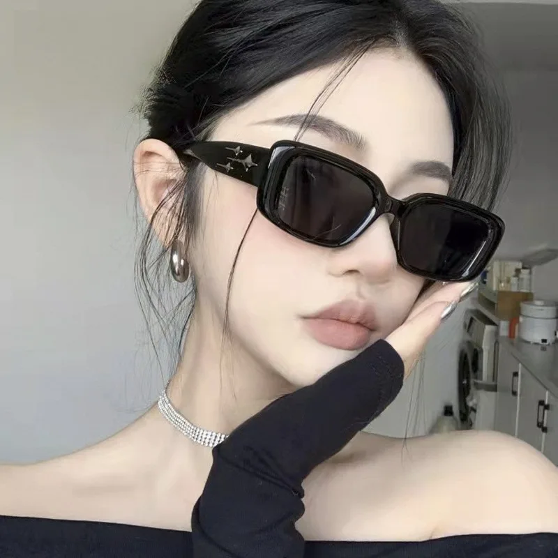 Koreanische Version Modische Retro-Rechteck-Sonnenbrille für Damen und Herren – Hochwertige UV-Schutz-Brille für Street-Fotos – Detail 3