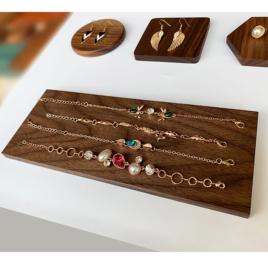 

Walnut Wood Desktop Square Stamp Block Pad Bracelet Stand Jewelry Display Stand Cosmetics Storage Ring Doll Piece Prop