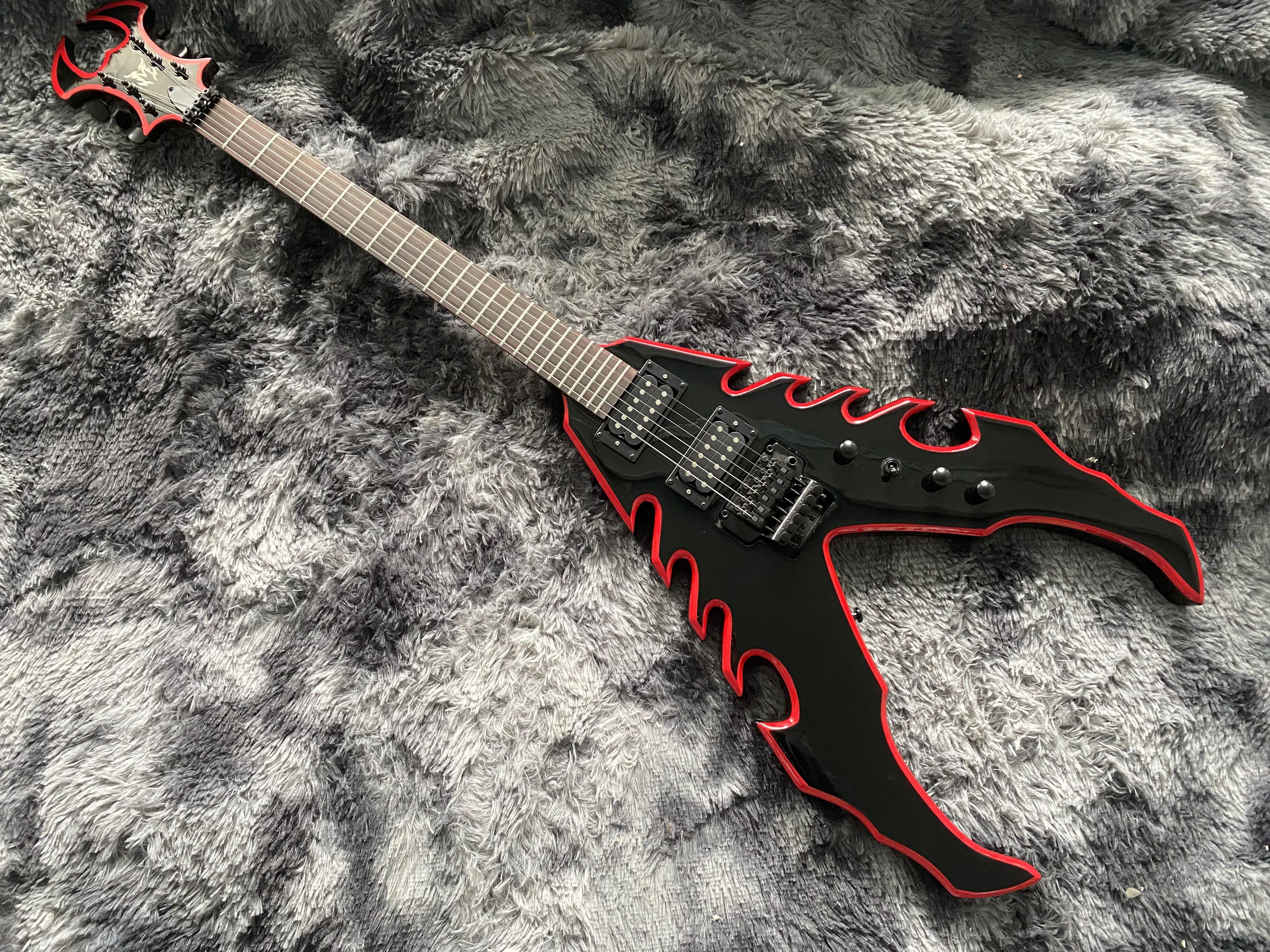 Chinese Electric Guitar Black Color And Red edge Black Hardware Tremolo System