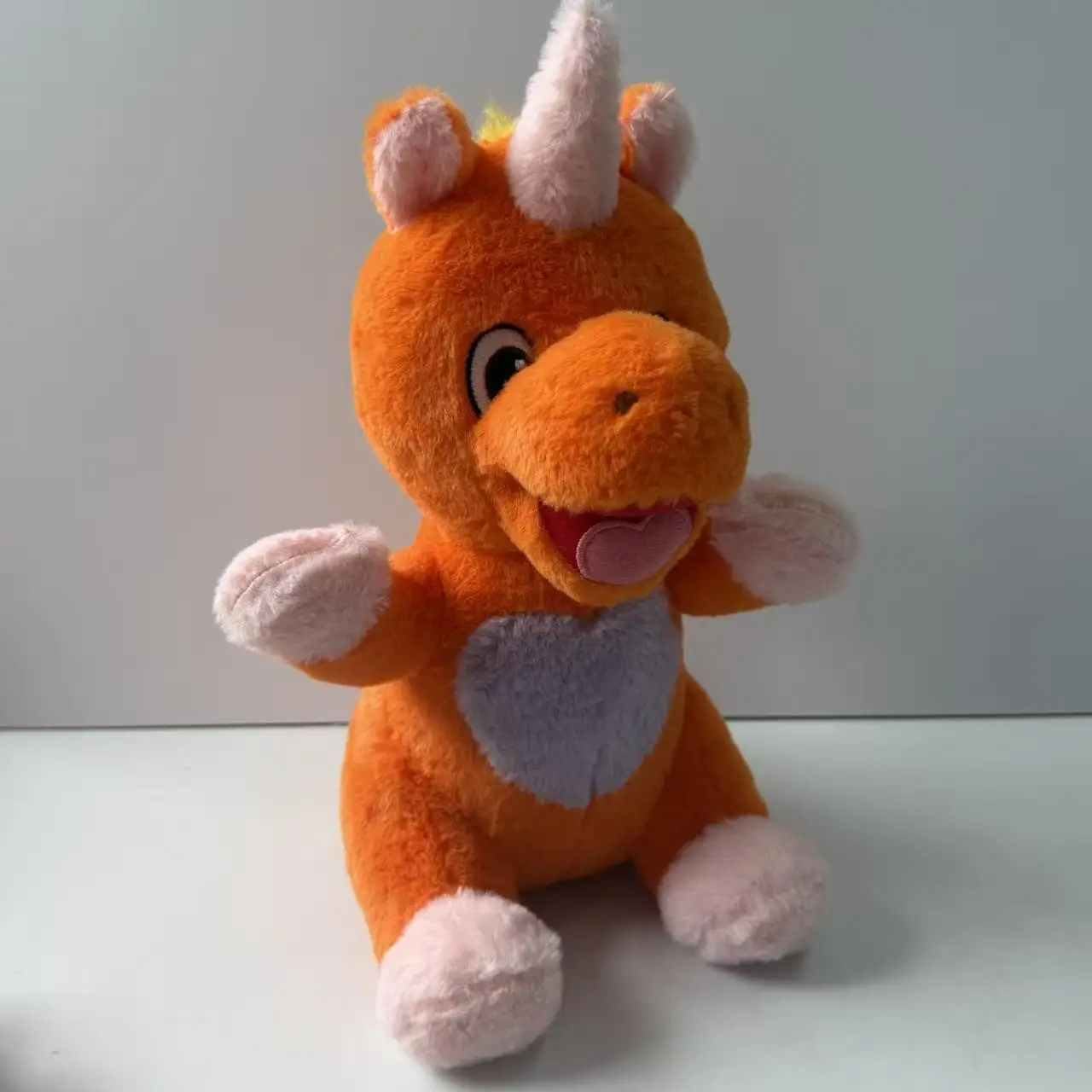 Neues Anime Buddy The Unicorn Plüschtier, süßes Buddy Plüschtier, weiches, gefülltes, rosa Hasen-Betty-Plüschtier, Kawaii-Sammelplüschtier, Geschenk für Fans – Detail 13