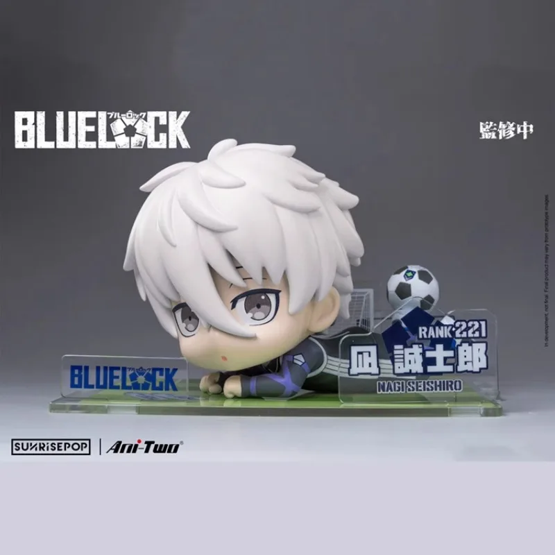 

Bandai Blue Prison Anime Anime Surrounding Yasukiichi Nagi Seishiro Blue Sitting Doll Jingpyin Hand Model Display Gift Toys