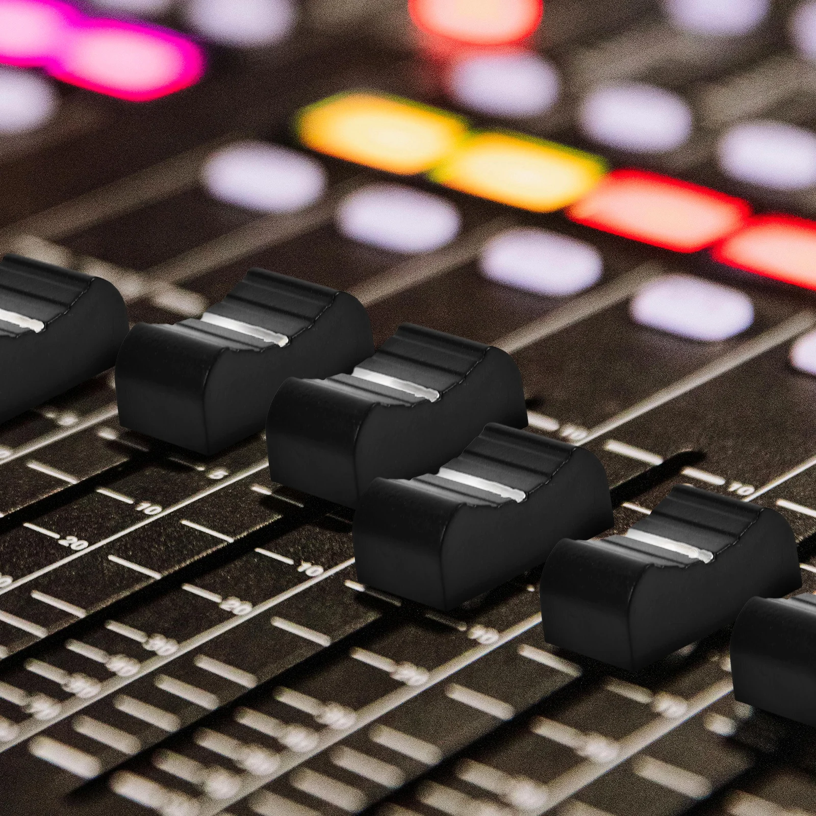 

20pcs Push 4MM Console Mixer Slider Fader Knob Replacement Plastic Black Mixer Slider Fader Knobs DJ Accessories Sound Card