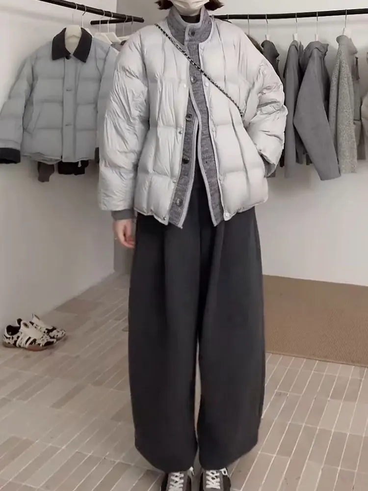 

Повседневный зимний комплект из двух предметов: брюки с широкими штанинами и джемпер из хлопка с начесом, дышащий, средней толщины, на молнии, с высокой талией