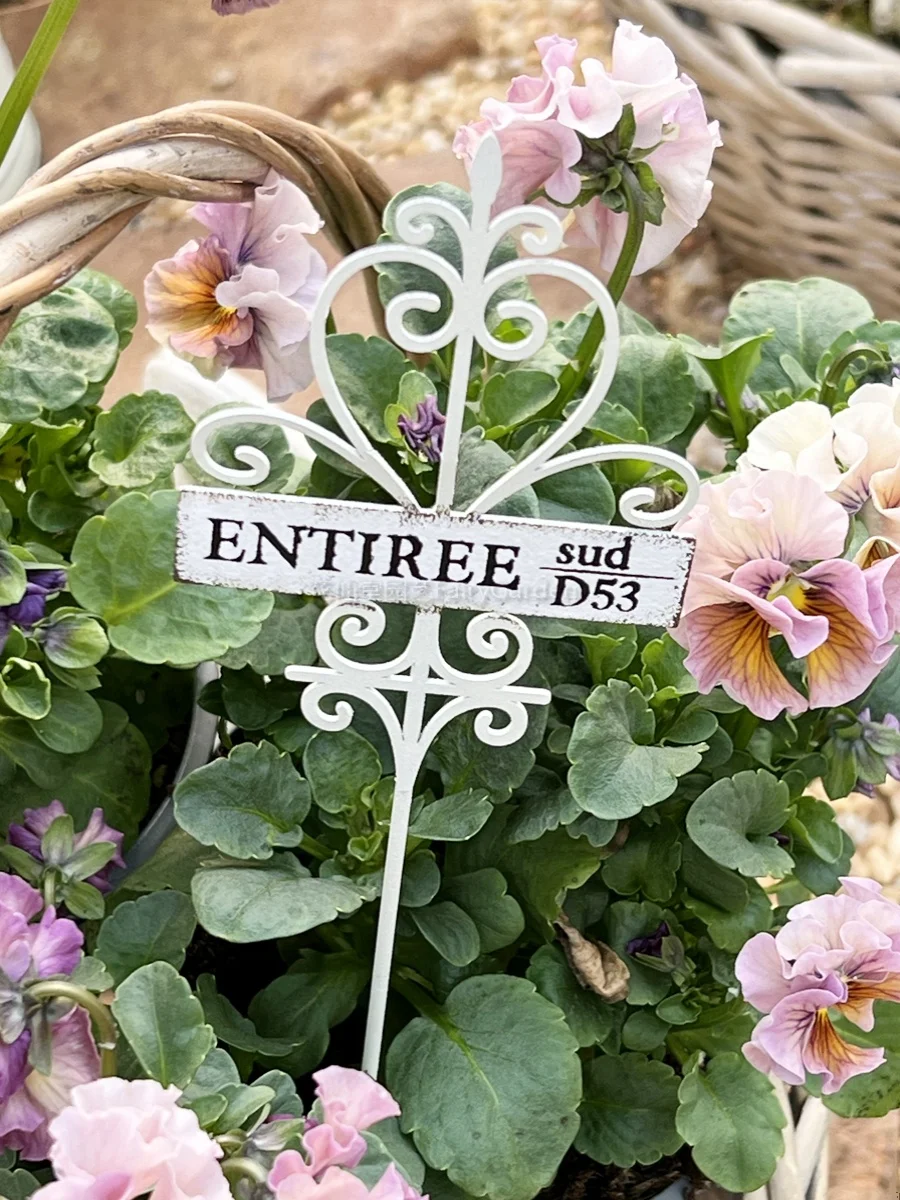 Rustic Iron Art Longpole Fence Flower Pot Decorations Bend Flower Balcony Garden Decoration Accories Vintage Home Decor