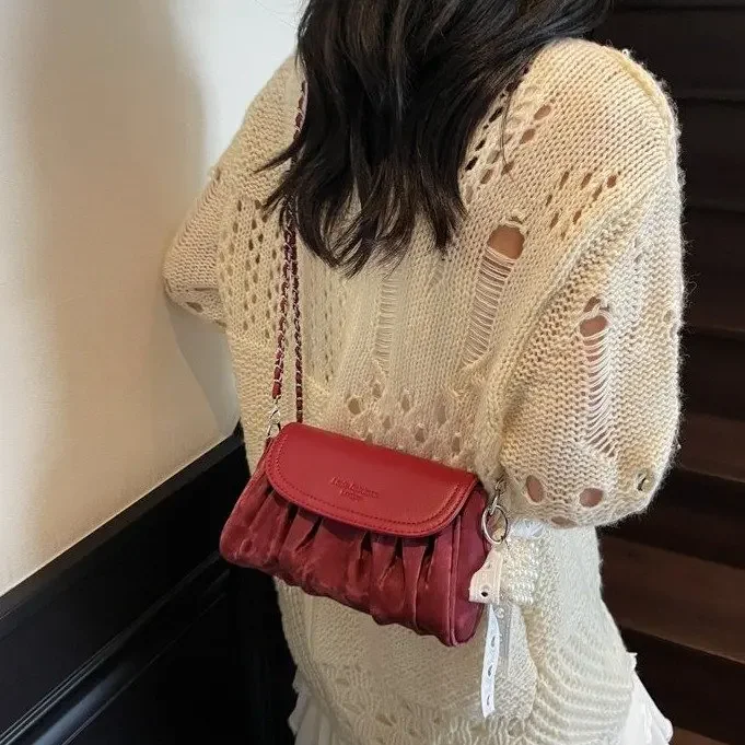 

2025 New Luxury Pleated Mini Crossbody Bag for Women, Chic Chain Strap Shoulder Purse, Elegant & Versatile Small Handbag