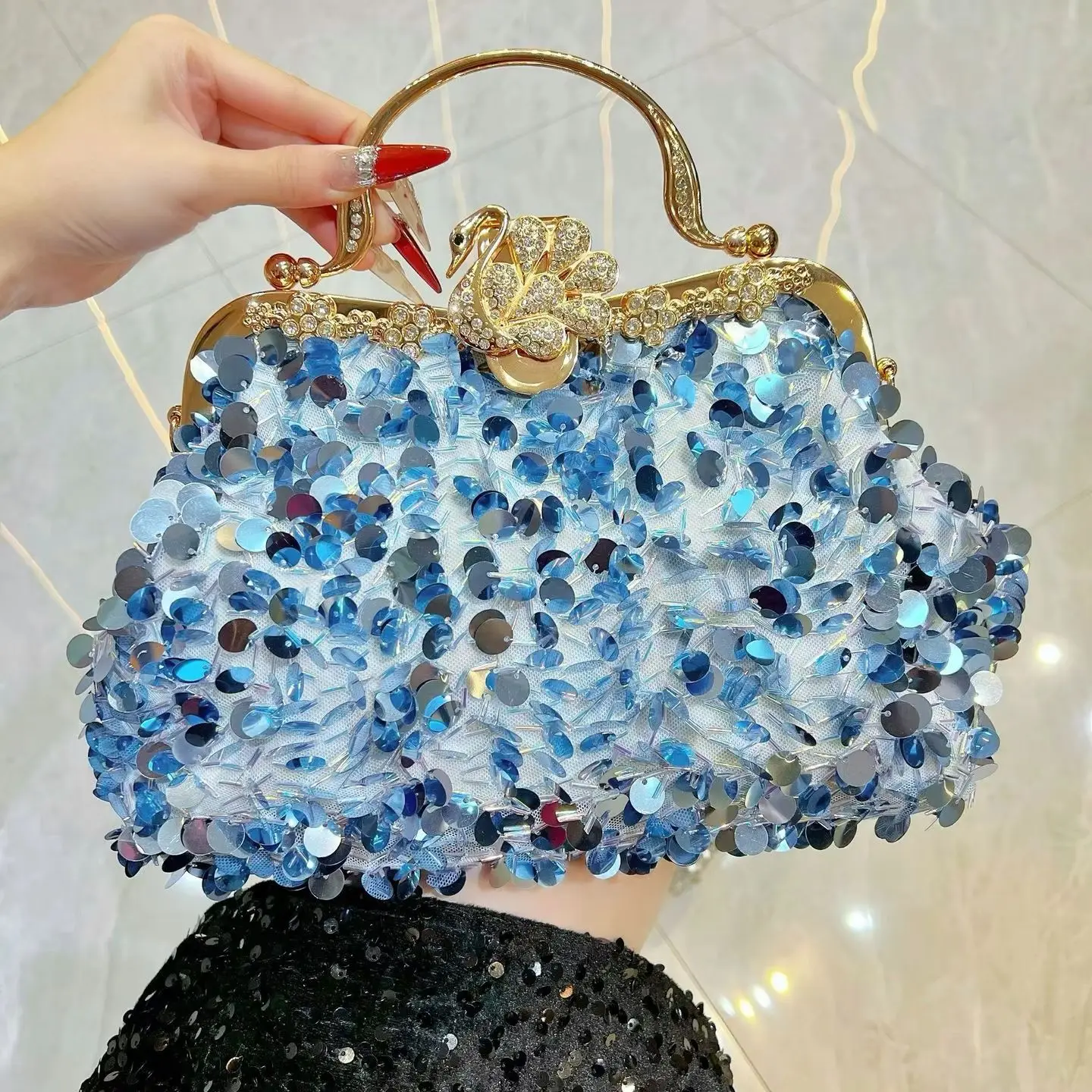 

CHIC Handmade Women Handbags Luxury Paillette Glitter Sequined Swan Clutch Lady Party Evening Bags Rhinestones Chains Cross Bag