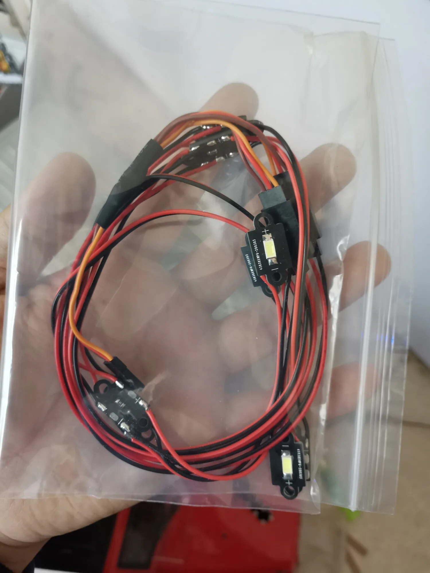 Lumière de train d'atterrissage de garde-boue LED pour voiture sur chenilles 1/10 RC Traxxas TRX4 Defender Bronco TRX6 G63, pièces de mise à niveau