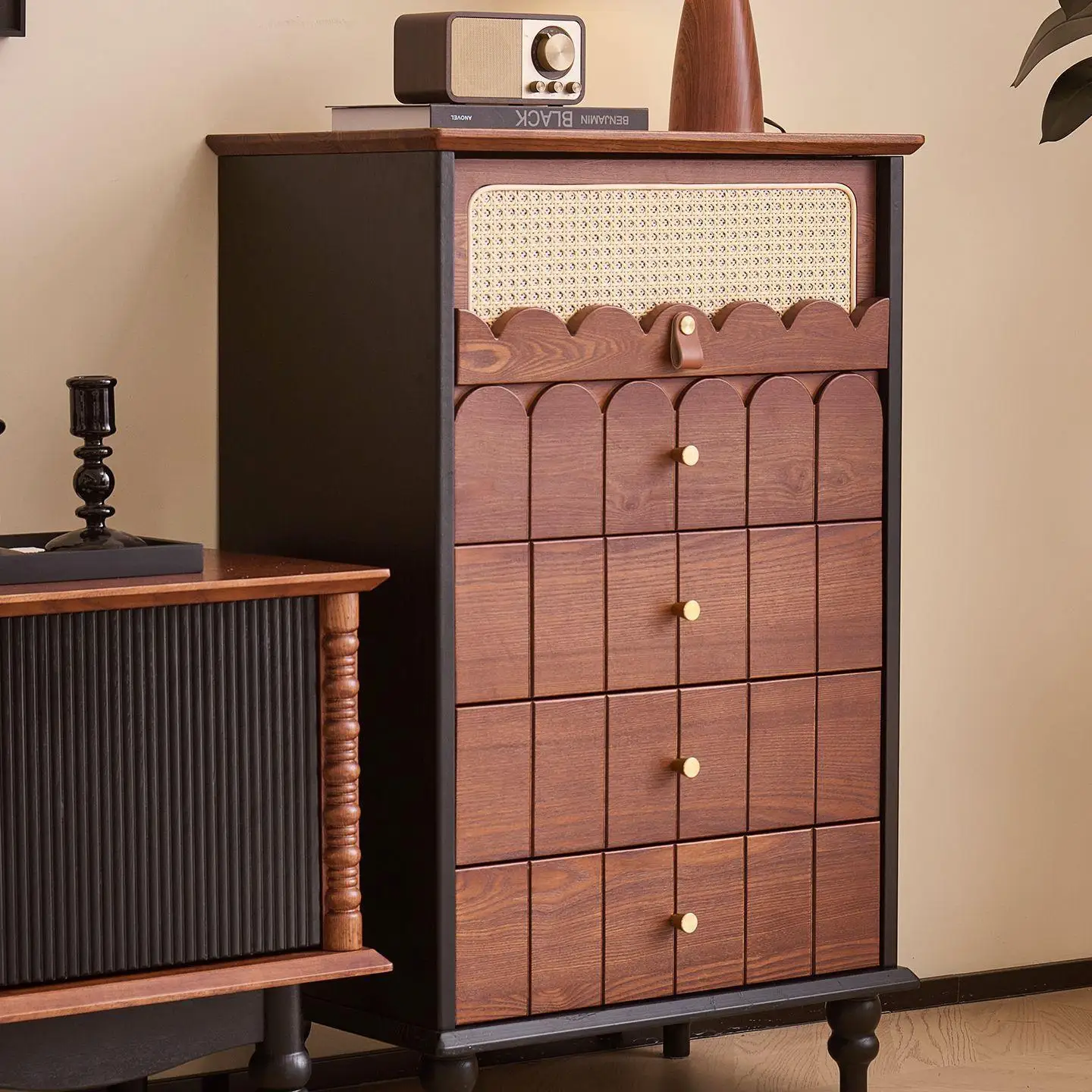 DSA solid wood retro four-legged bucket cabinet solid wood master bedroom living room storage against the wall bedroom retro