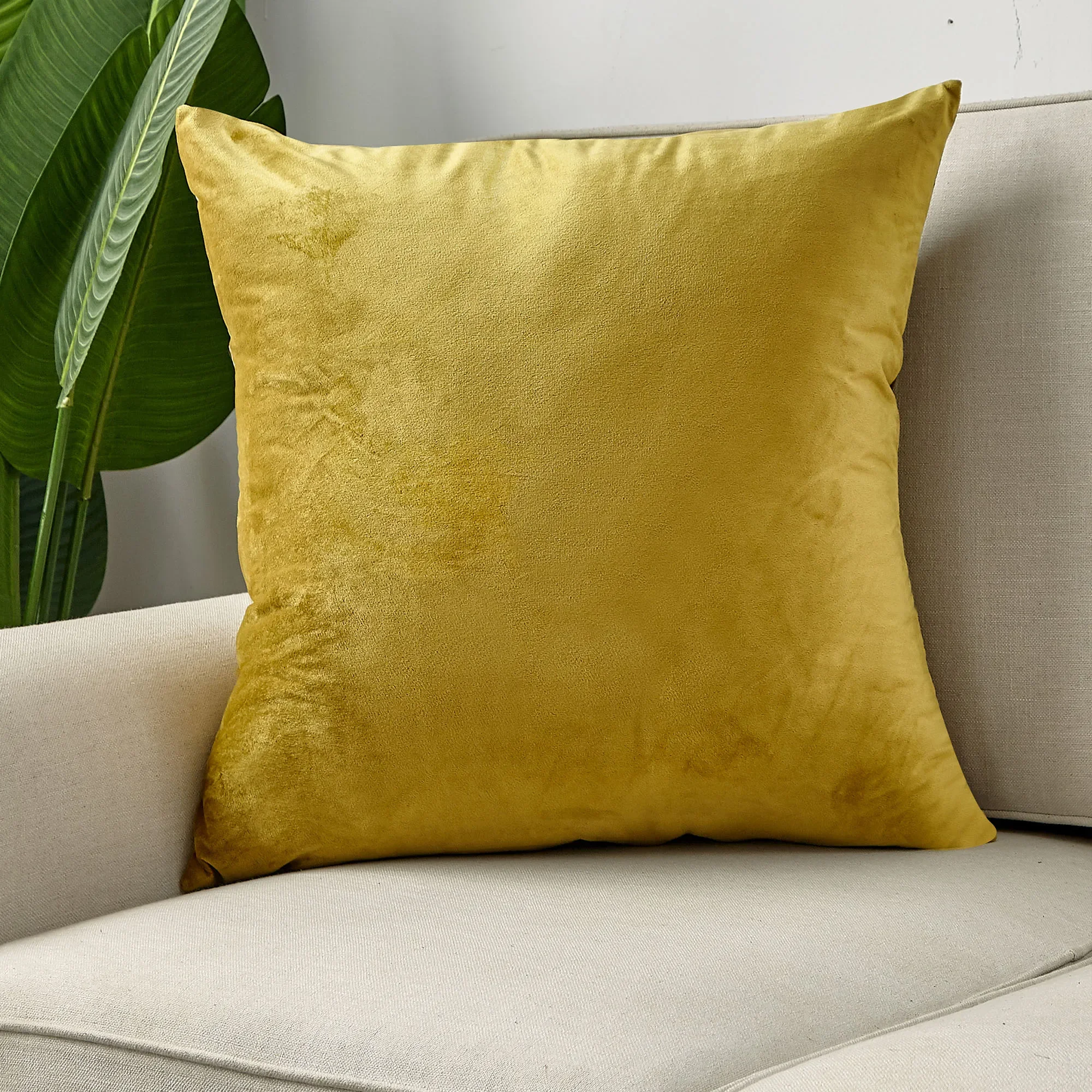 Solid Color Velvet Cushion Cover Pillowcase Pillow Cover Sofa Office Waist Back Cover Home Decor Pillowcase Pillowslip 45*45cm