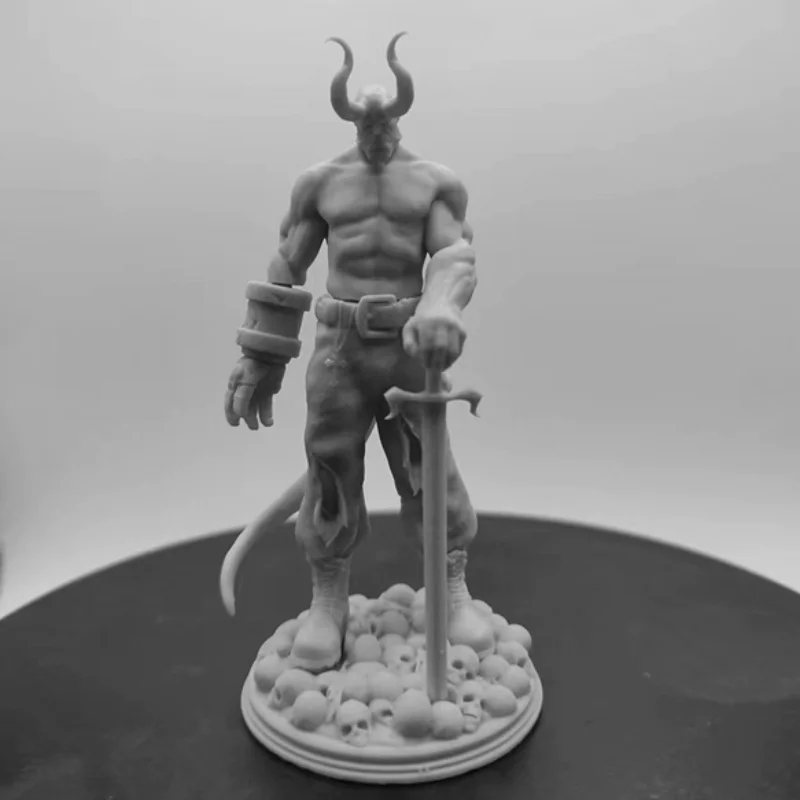 1/24 Scale Resin Figure Assembly Model Kit South of Hell Double-Headed GK Figurine Unassembled Unpainted Free Shipping