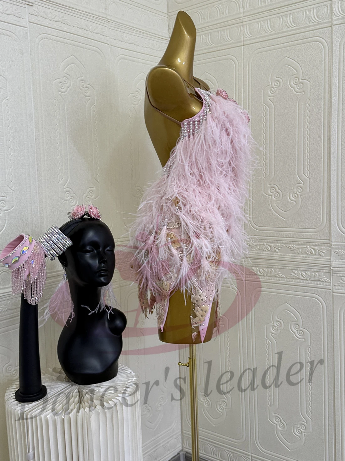 라틴 댄서 성인 어린이 고급 맞춤형 핑크 로즈 플러시 드레스 탱고 삼바 AB 스톤 공연 드레스