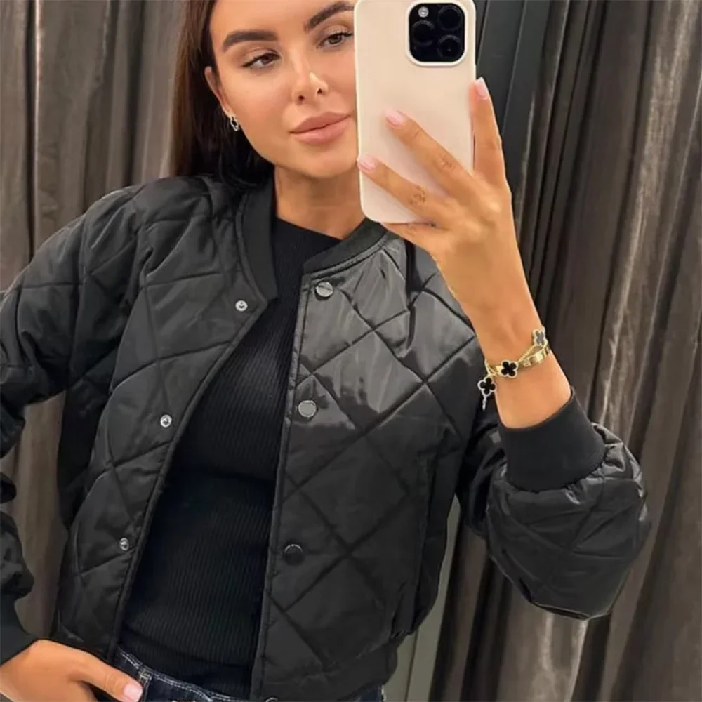 

2025 Высокое качество, осенне-зимняя новая однотонная женская одежда, французский 4-цветный короткий хлопковый костюм для отдыха, куртка-пилот