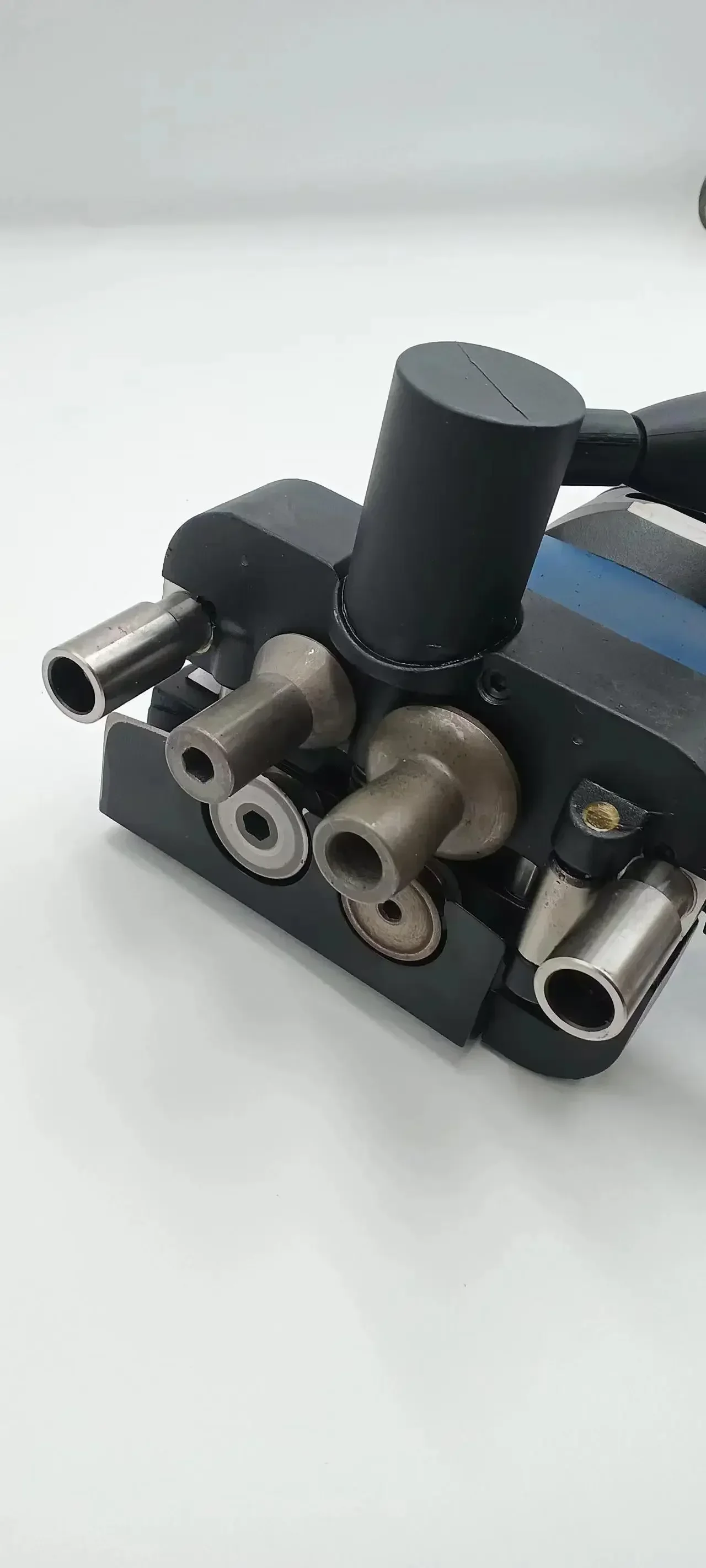 2023PENGWO Hot Selling Automatic F1050 Electric Air Duct Seaming Machine Duct Seamer Machine Hot sales