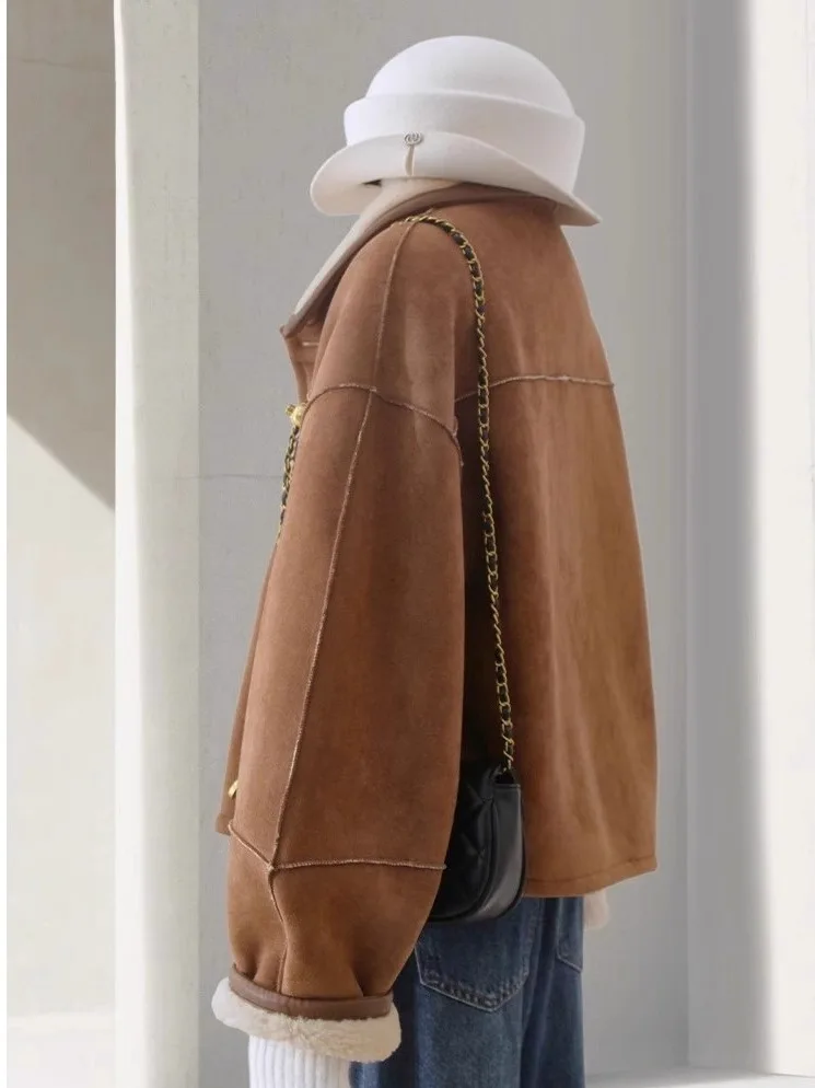 女性用両面着用厚手ラムファージャケットレトロブラウン春2026新作通勤ルーズフィットロングスリーブコート