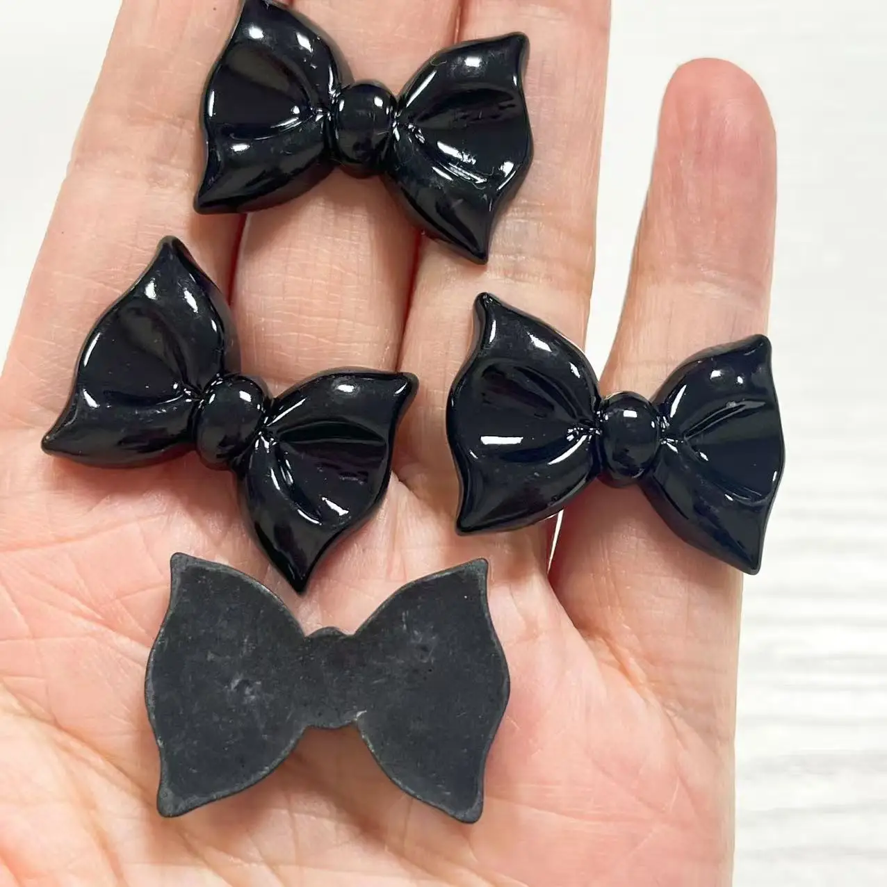 

10Pcs Glossy Golden Silvery Pink Bow Resin Flat Back Charms White Wave Point Bowknot Accessories Junk Phone Case Decorations