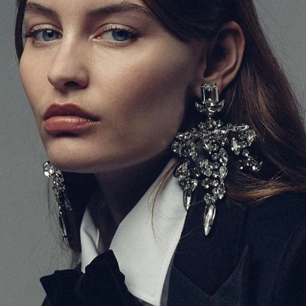 Exaggerated Personality Geometric Rhinestone Earrings Irregular High-end Fashion All-match Earrings for Women New Summer