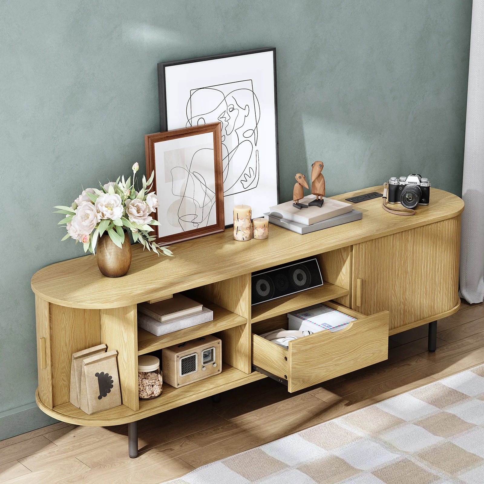 Hikari Console interior storage compartments