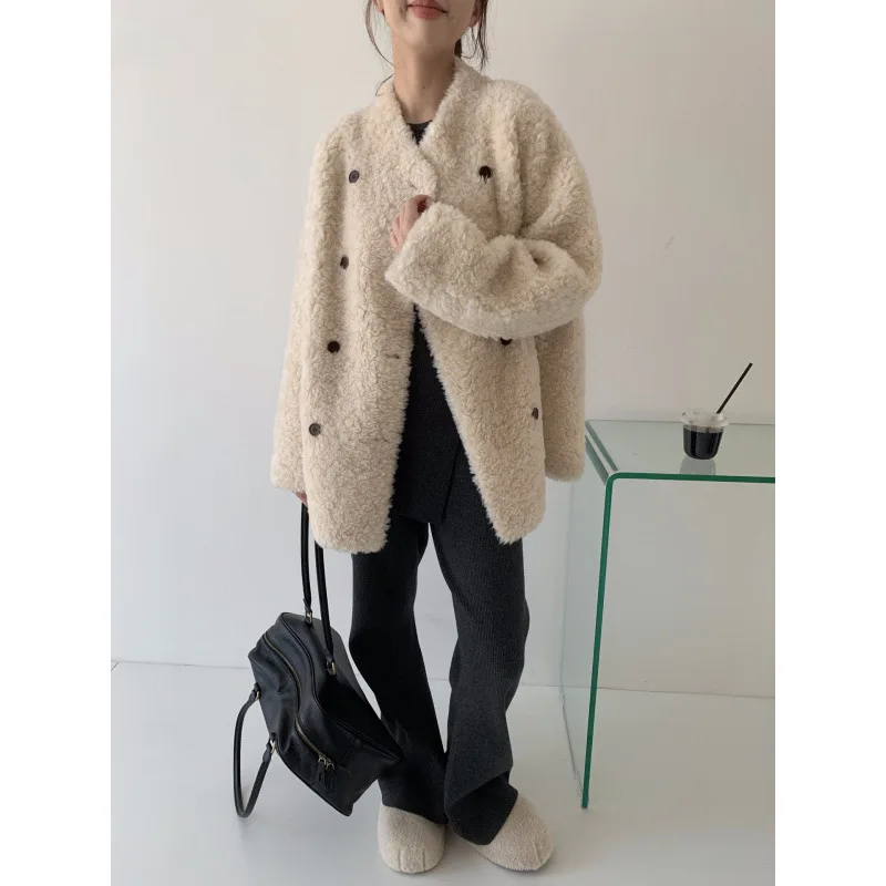 المرأة الخريف الشتاء واحدة الصدر الخامس الرقبة معطف الصوف سيدة الشارع الشهير بلون طويل الأكمام فضفاضة رقيق الصوف الفراء أبلى