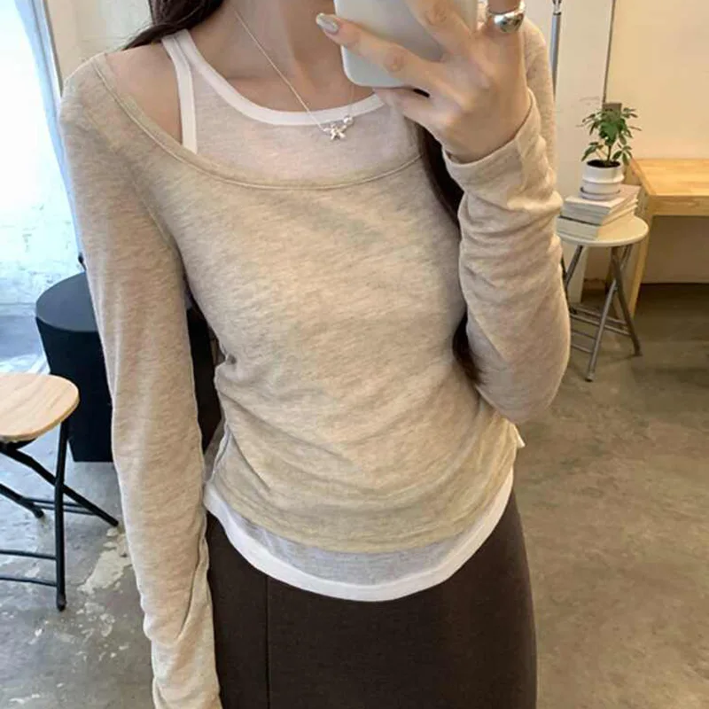 Spring New Fake Two Pieces Contrast Color T-shirts Women Off Shoulder Long Sleeve Base Tops Female Pleated Slim Tees