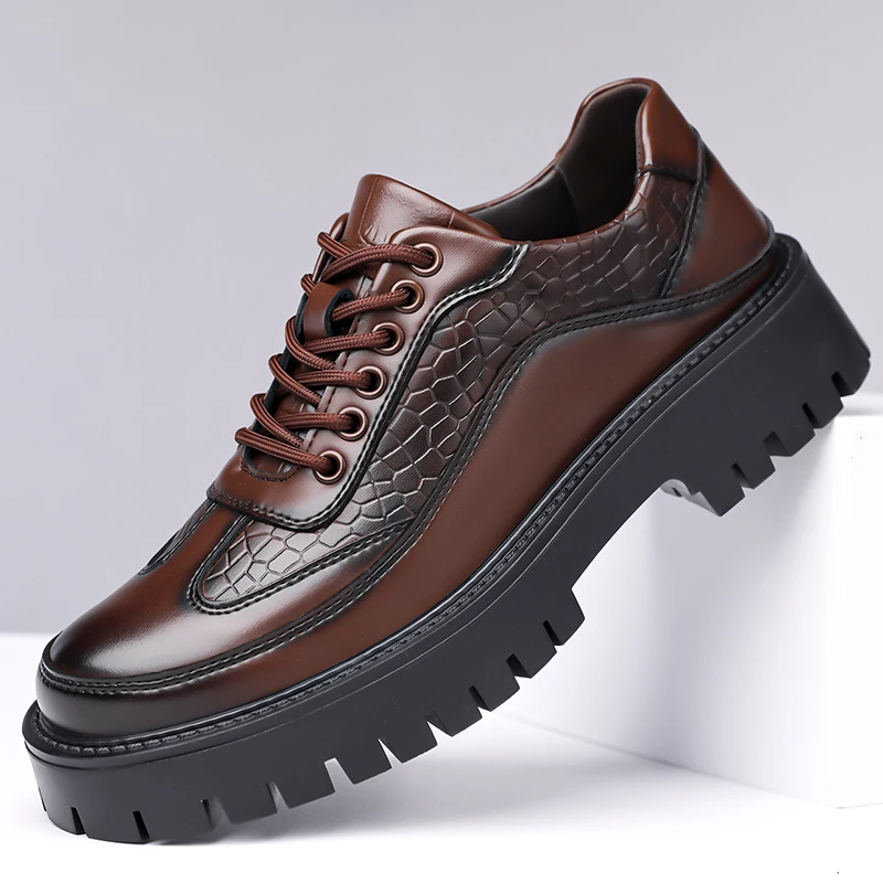 

2025New Men Casual Leather Business Tooling Shoes Stylish Thick Bottom Designers Shoe High Quality Walking Slip-on Comfy Loafers