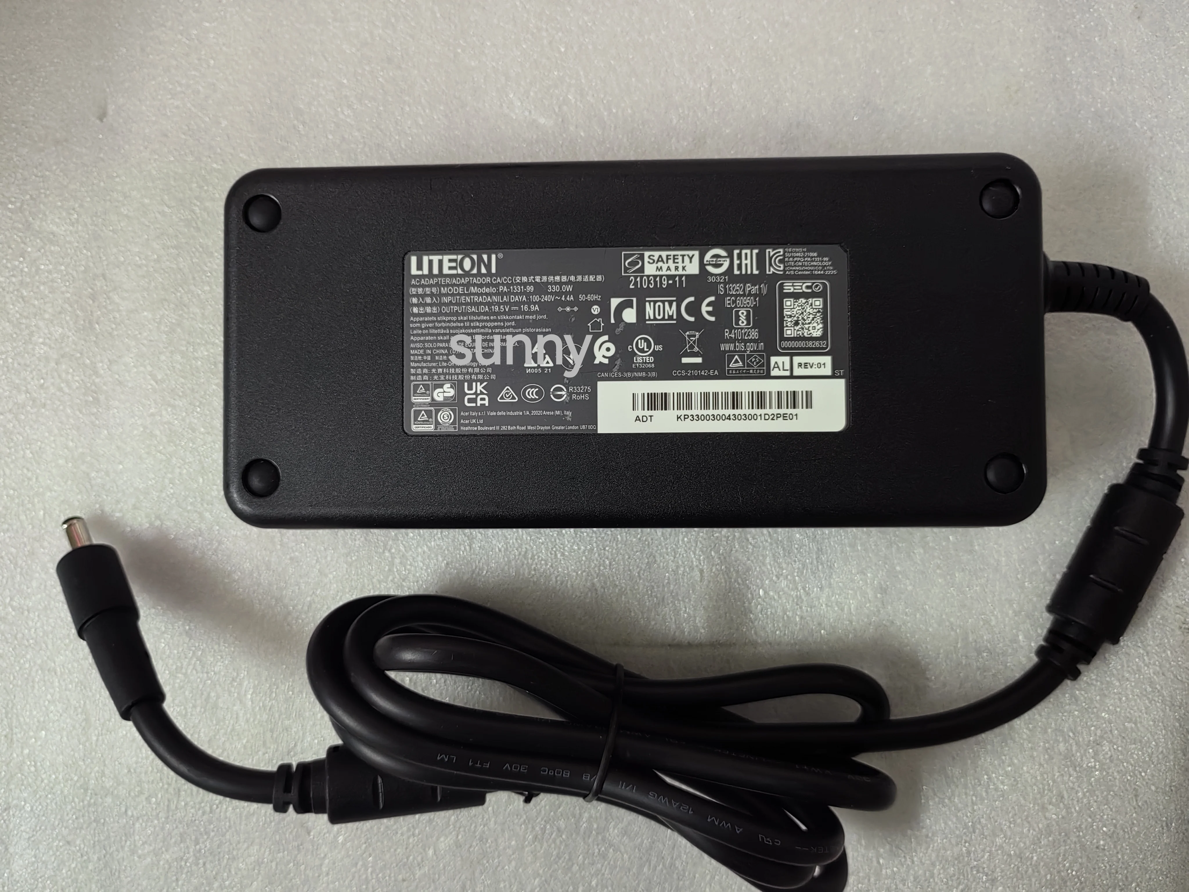 

LITEON 19.5V 16.9A OEM PA-1331-99 5.5*1.7mm 330W AC Adapter 210319-11 UK CA For Acer Nitro 17 AN17-51-588Z RTX4050 Gaming Laptop