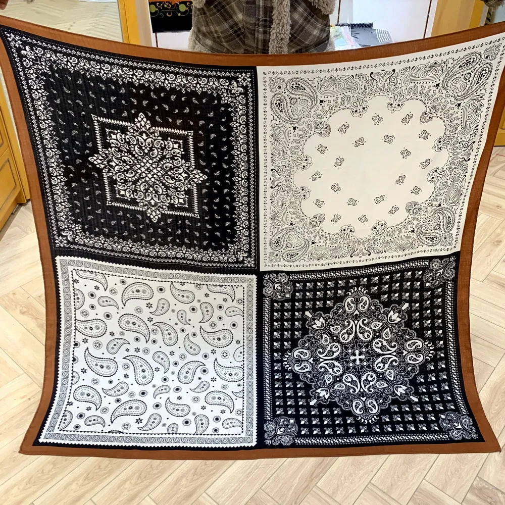 

High-end Elegant Women's Exquisite Four-grid Cashew Flower Single-side Print Quality Silk Wool Hand-rolled Square Scarf Shawl