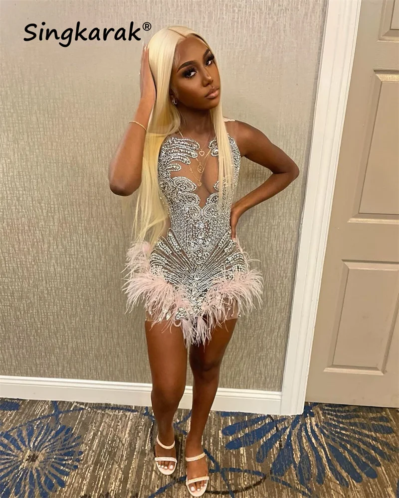 Sexy Black Girl Short Prom Dresses 2024 Luxury Silver Crystals Diamonds Feather Cocktail Gowns For Birthday Party Customized