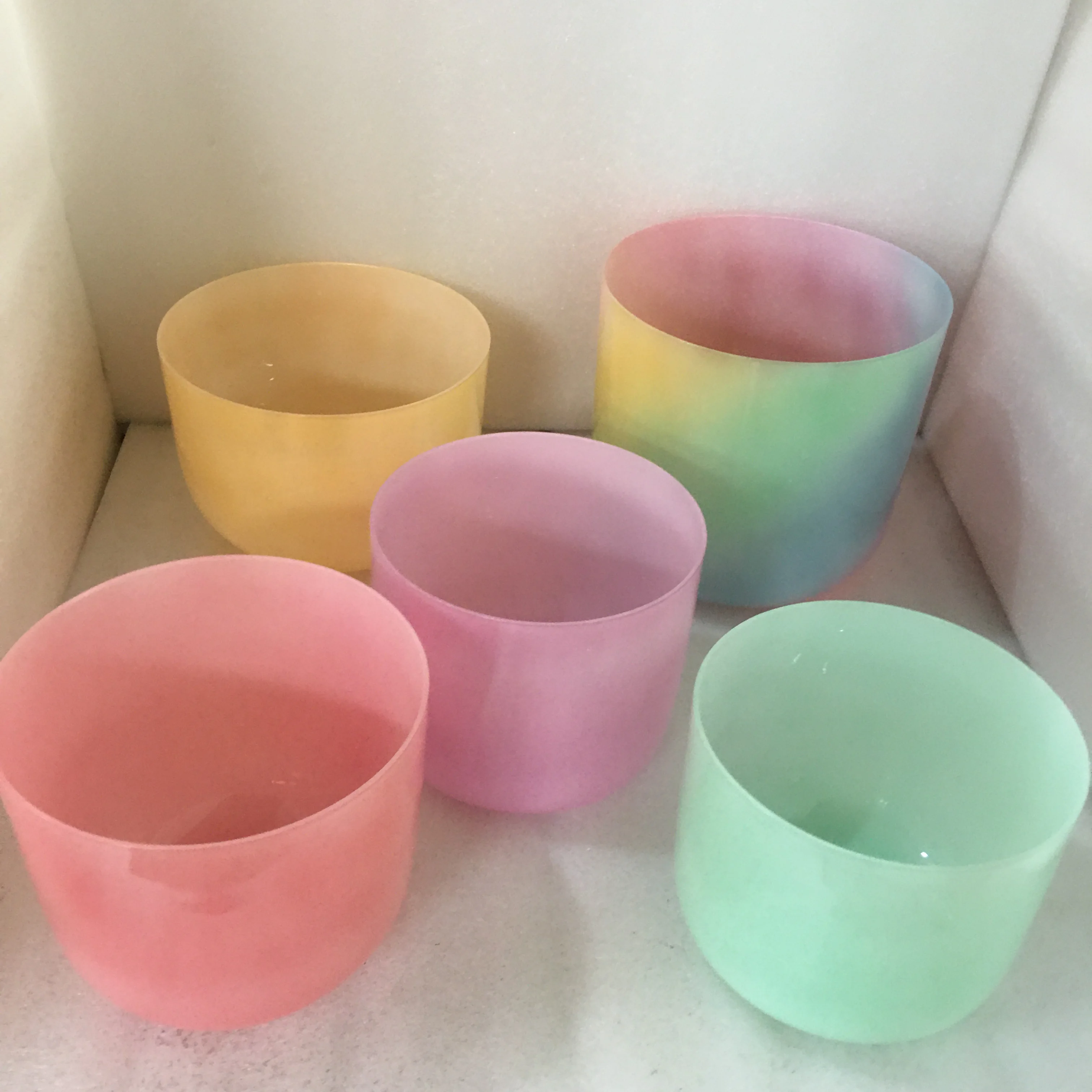 YUN QI QING YIN Pastel Color Crystal Singing Bowls Set 432Hz 3rd Octave Sharp Notes C# D# F# G# A# Sound Bath Yoga Percussion Bowl