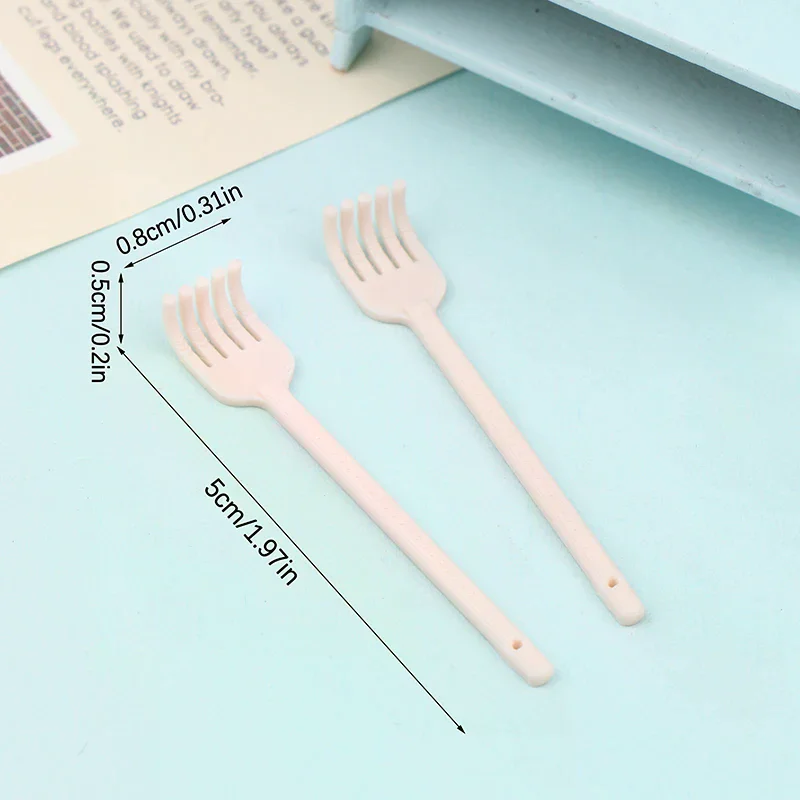 2 ชิ้น 1:12 ของเล่นตกแต่งบ้านตุ๊กตาจิ๋ว ที่ขูดหลังแบบจิ๋ว อุปกรณ์เสริมของเล่น