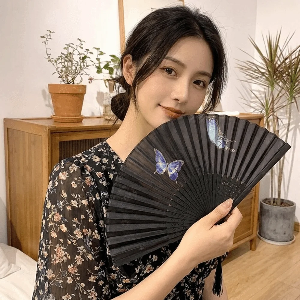 Ancient Style Ink Dan Qing Folding Fan Butterfly Pattern New Chinese Hand Cranked Fan with Tassels Portable Dance Fan Travel