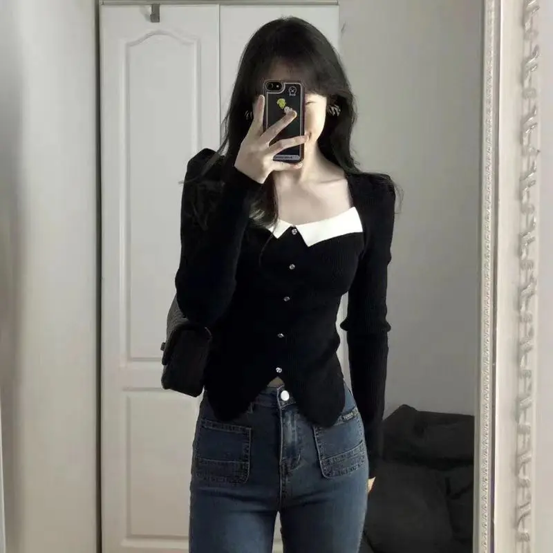 Retro Square Neck Knitted Base Shirt for Women's Interior Design Niche and Unique Exquisite Top