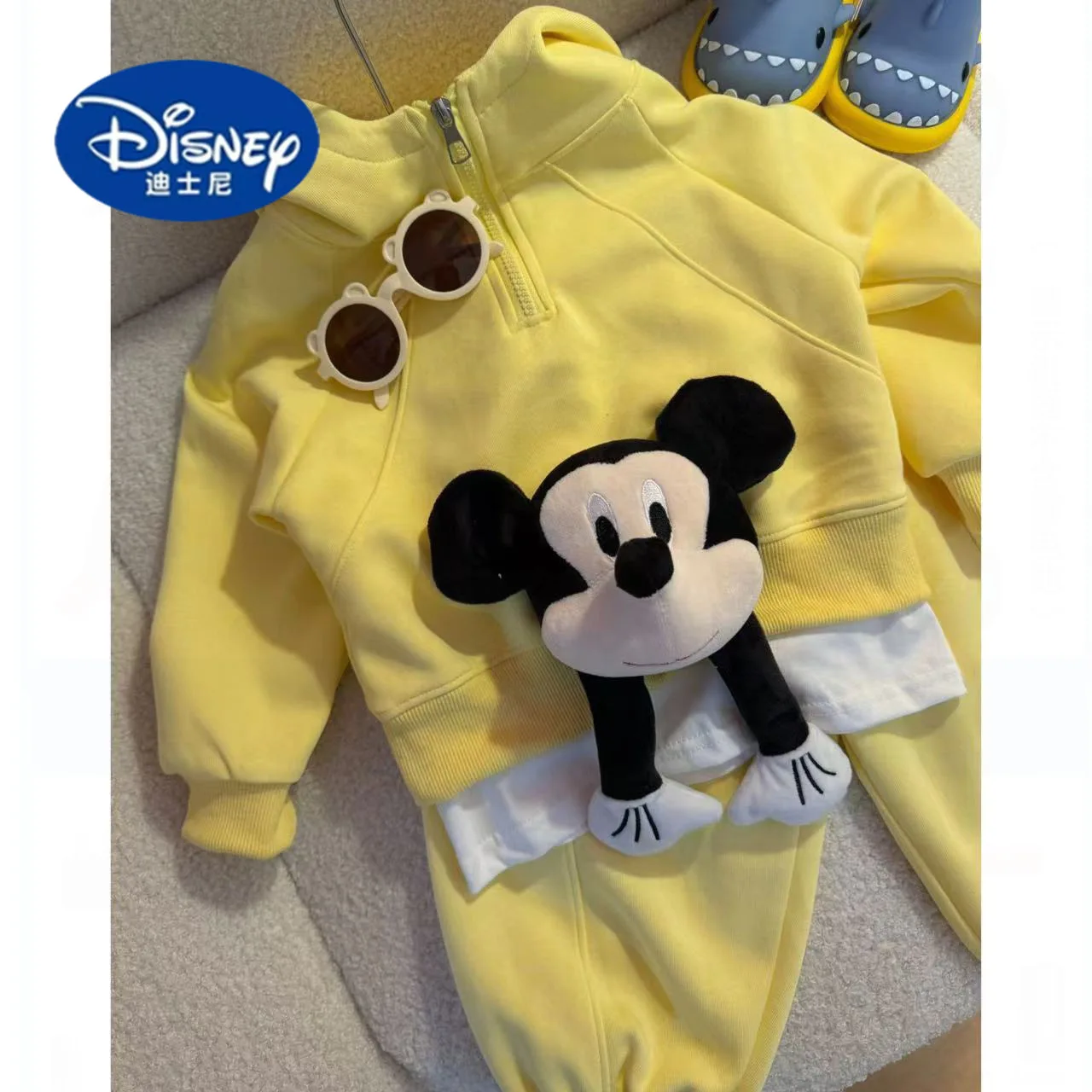 Set Hoodie Keluarga Disney 2025, Tampilan Dua Potong Palsu Gaya Korea dengan Cetakan Mickey Mouse, Pakaian Serasi Lucu untuk Anak-Anak