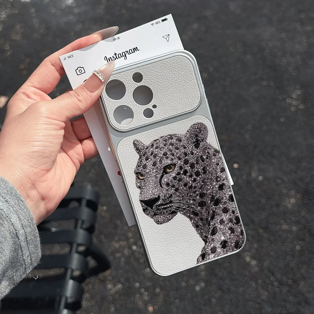 Chic Statement Leopard Head Phone Case For iPhone 17 16 15 14 13 12 Pro Max 16 15 Plus 17E Air Leather Shockproof Soft Cover - view 2