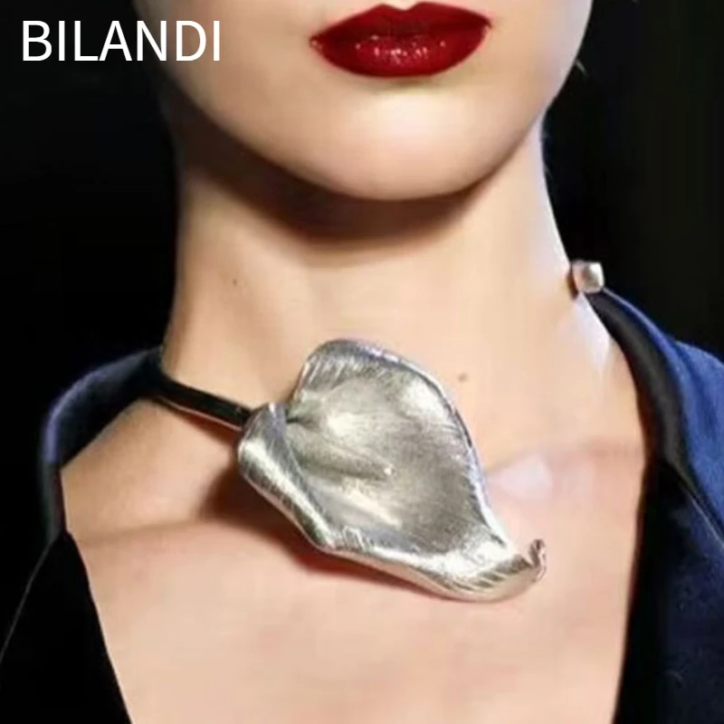 

Bilandi Fashion Jewelry European and American Design Metal Flower Choker Necklace For Women Accessories Gifts 2024 Trend New