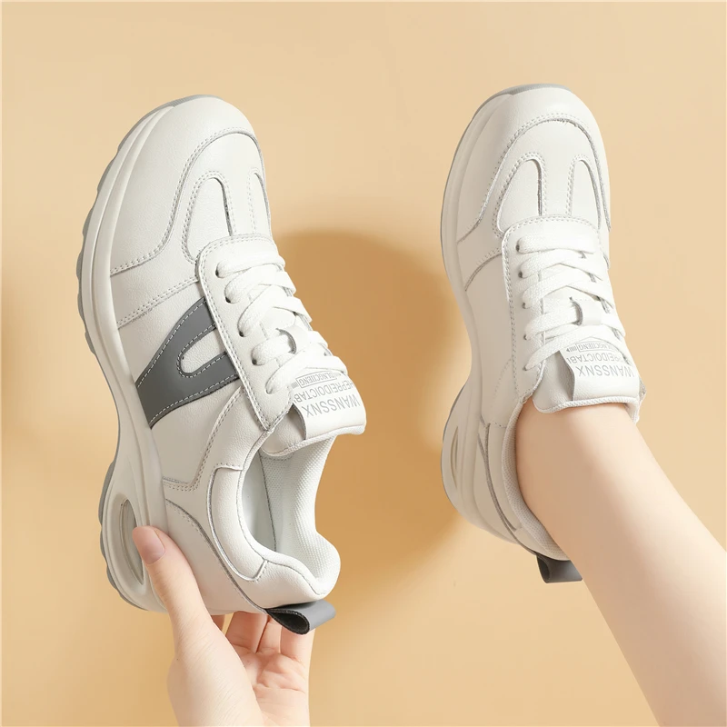 2024 New Running Shoes for Women Breathable Sneakers Wear Resistant Antiskid Sport Lightweight Female Walking Shoes Outdoor