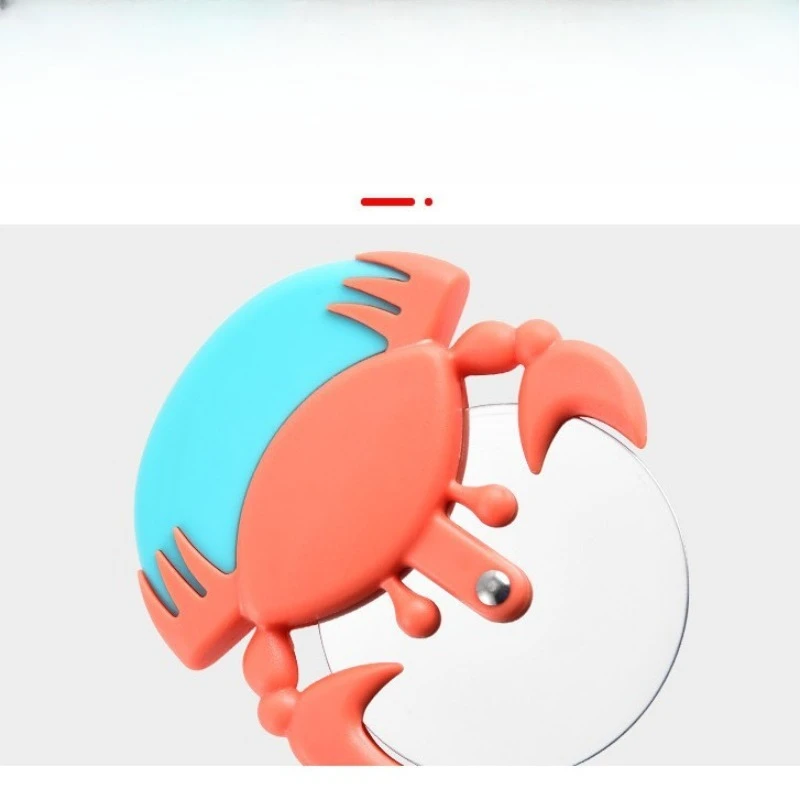 Creative Crab Pizza Cut, Commercial Household Pizza Cut, Novel Creative Crab Pizza Hob Simple Design and Creative Concept