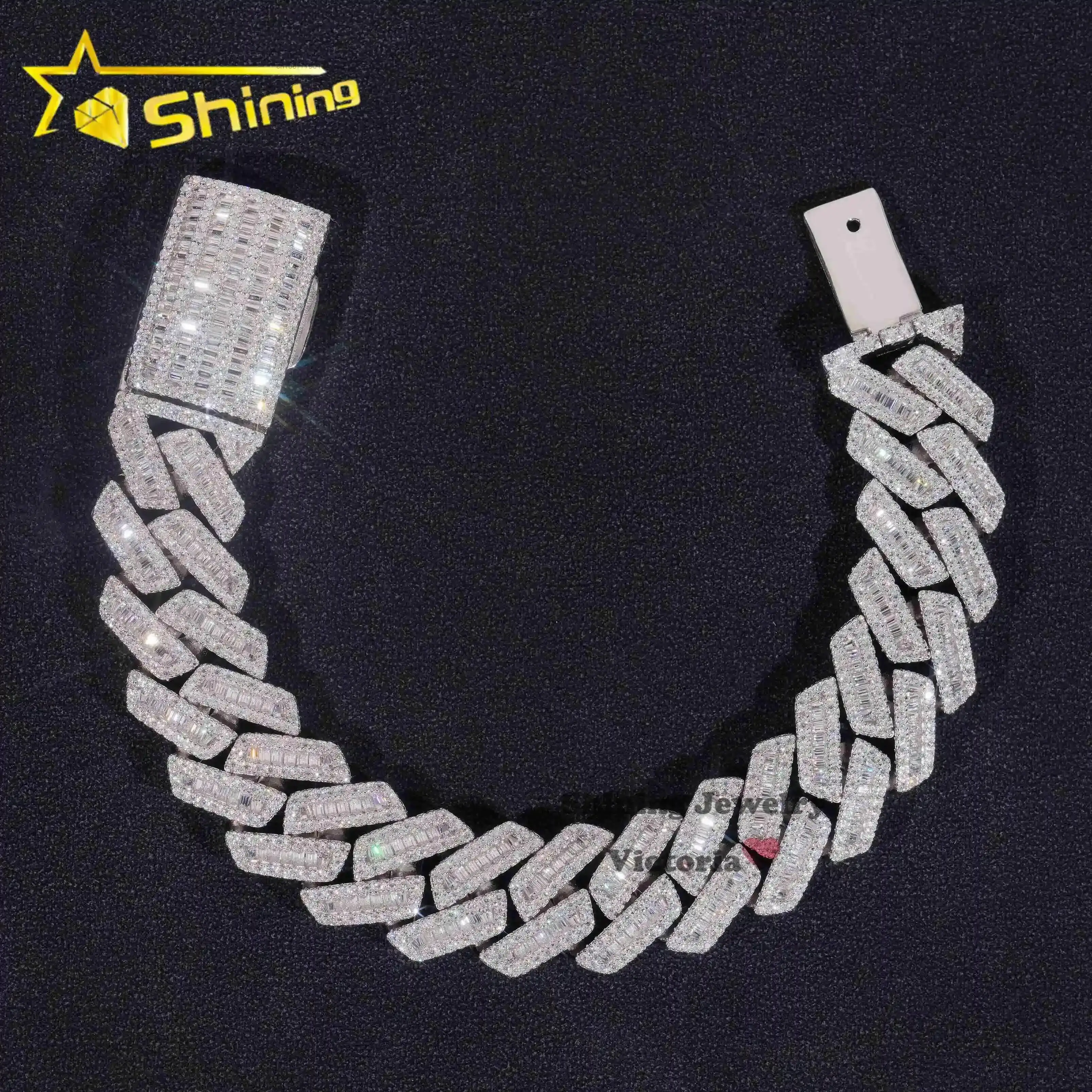 

Hip Hop Jewelry Popular Special Design Buss Down 18MM Baguette Moissanite Diamond Cuban Link Bracelet for Men